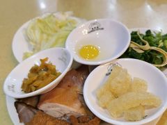 -桥香园云南过桥米线(金马碧鸡店)