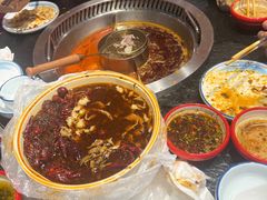 -醉董牛川派鲜肉自选火锅(烟台店)