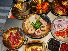-哈哈碳都·牛肋条无限自助烤肉(台江万达店)