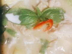 中部绿咖喱鸡肉-帕蓝·暹罗料理(曲阳店)