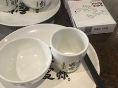 -龙巢盱眙龙虾·牛蛙·烧烤宵夜(八卦岭店)