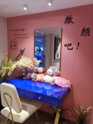 -诗丽华黛美容院