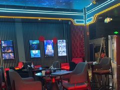-屋有岛沉浸游戏旗舰店(中山公园店)