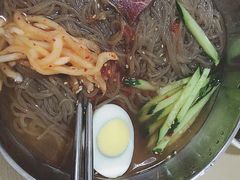 -拌来拌去石鍋拌飯(文鼎店)