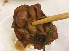 -渝君重庆火锅(嘉宾路店)