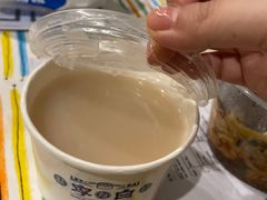 -李与白包子铺(桐梓林店)