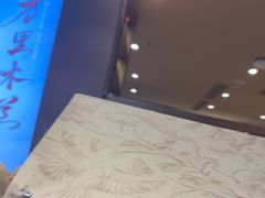 -霸王茶姬(上海恒基名人店)