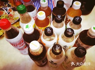 无糖零卡的气泡水和各种茶难道不是减肥小姐妹们的福音