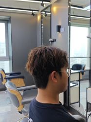 -藤野造型烫发染发