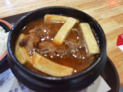 -万和春排骨砂锅米饭(新业广场店)