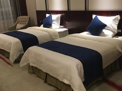 -蓝蔻酒店(深圳东站布吉万象汇店)