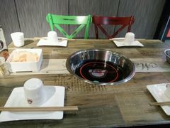 -张大师鸭爪爪特色干锅(钱塘江路店)