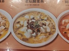 -何记花甲(海岸城旗舰店)