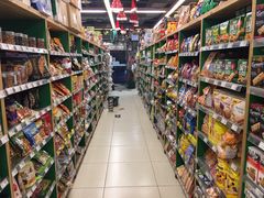 -绿叶子超市(公园大道店)