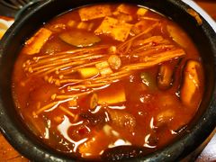 -草家酱蟹炭火烤肉店(珲春南路一店)