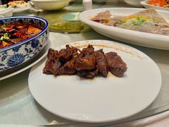 -天下春花园酒店(大东店)
