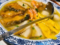 浦东老三样-老人和饭店(打浦路店)