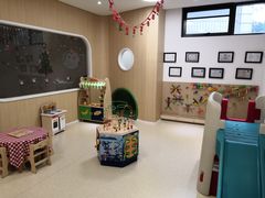 -绿城奇妙园双语日托(华茂悦峰园区)