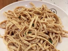 -江渔儿酸菜鱼·拔草餐厅(虎门君乐汇店)
