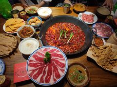 -萍姐火锅·公路夜市(武汉首店)