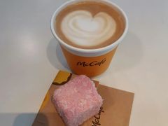 草莓拉明顿-麦当劳(世纪汇广场店)