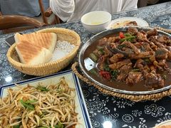 -八两八金·莱芜特色炒鸡(市南漳浦路店)