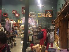 -Behring World of Animals(上海自然博物馆店)