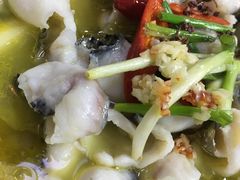 新派酸菜金汤鱼-破店(井大店)