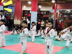 -悦动体能篮球羽毛球网球(三里河店)