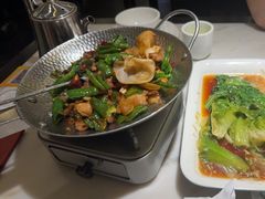 -小菜园新徽菜(镇江丹阳吾悦店)