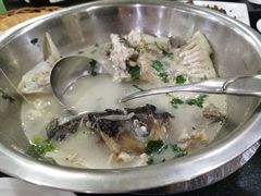 -雪野鱼头大王邢府公老店(雪野湖店)