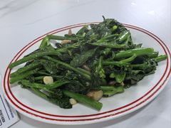 -明本湛江鸡•海鲜小厨(陈家祠店)