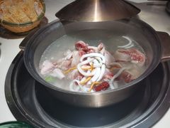 -喃喃椰·糟粕醋椰子鸡火锅(七堡花园店)