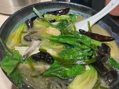-金太阳海鲜烧烤·本地人餐厅(星海公园店)