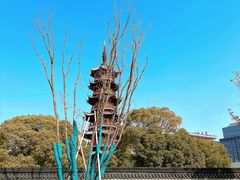 -龙华寺