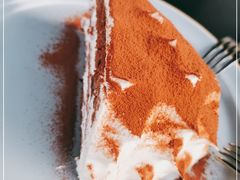 -Be Lived Cafe比例咖啡(摩天轮店)