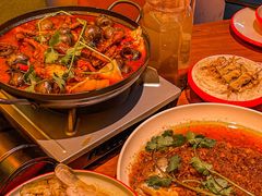 -老闵田螺馆·南昌市井菜·特色小吃(总店)