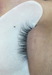 -美斯洛美甲美睫连锁店