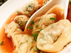 上海荠菜鲜肉大馄饨-上海小南国(不夜城店)