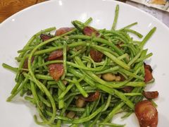 -黄泥岗·地道湖北菜(奥特莱斯店)