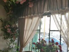 -愉肴麻辣香锅(中山路店)