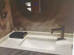 -凯亚斯顿酒店(深圳罗湖水贝国际珠宝城店)