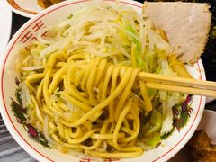 二郎系拉面-拉面莊夢語＆中华料理八椿