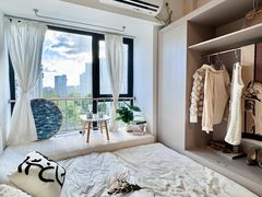 -东方体育中心(地铁站)