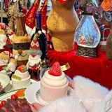 草莓脑袋🍓起立！圣诞🎄也太适合了叭……