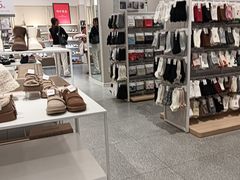 -hotwind热风(中贸广场店)