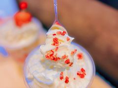 -满记甜品(巴黎春天宝山店)