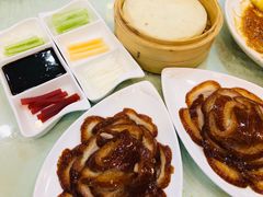 -闫水饺大酒楼·北京老闫靓马饺子馆