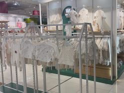 -孩子王童乐园(西安盛龙店)