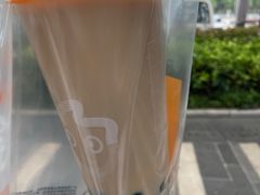 -CoCo都可(光谷天地店)